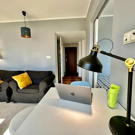 Apartament Gold 2 King Size Bed, Metro X2 Free Wifi, 50'tv Netflix, Hbo, Appletv+ *