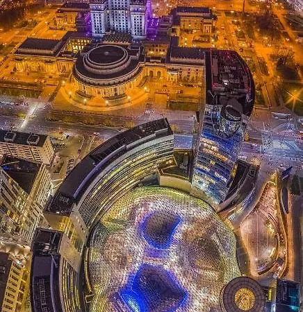 Gold 2 King Size Bed, Metro X2 Free Wifi, 50'tv Netflix, Hbo, Appletv+ * ワルシャワ