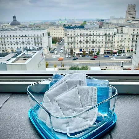 Gold 2 King Size Bed, Metro X2 Free Wifi, 50'tv Netflix, Hbo, Appletv+ Warsaw