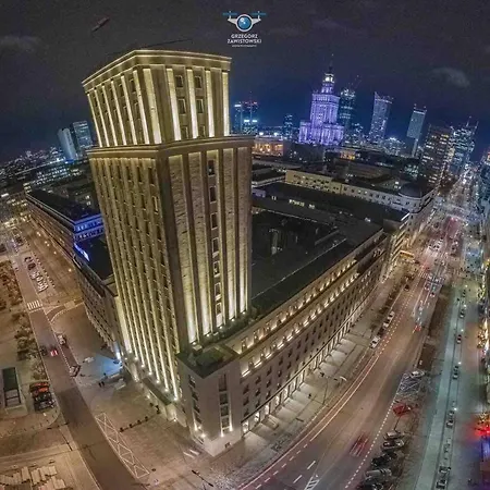 Gold 2 King Size Bed, Metro X2 Free Wifi, 50'tv Netflix, Hbo, Appletv+ *