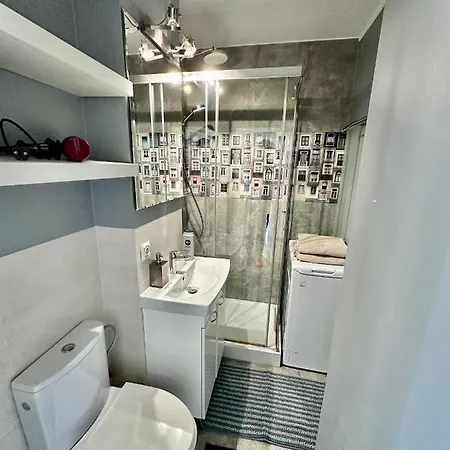 Apartment Gold 2 King Size Bed, Metro X2 Free Wifi, 50'tv Netflix, Hbo, Appletv+